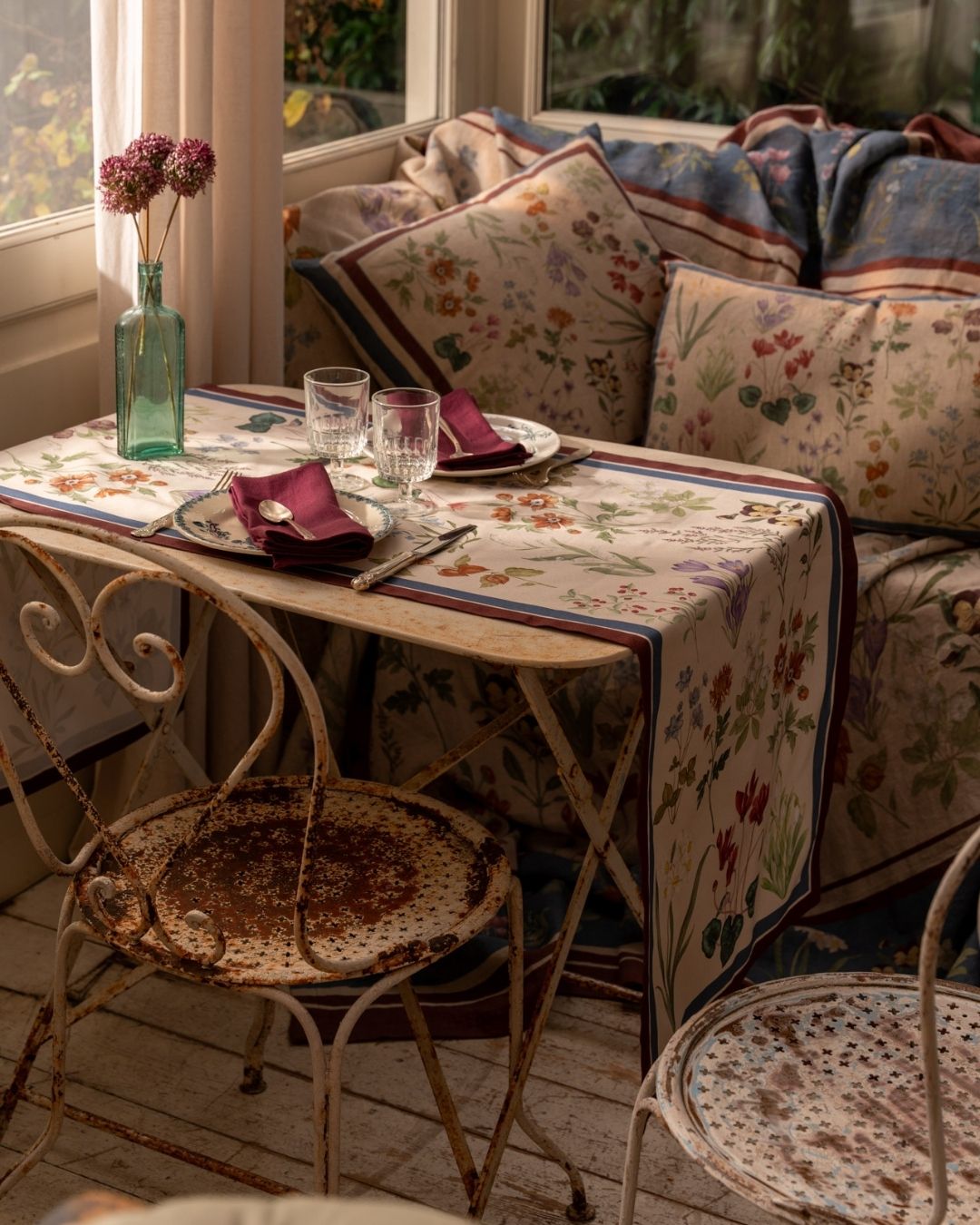Pernilla - table runner